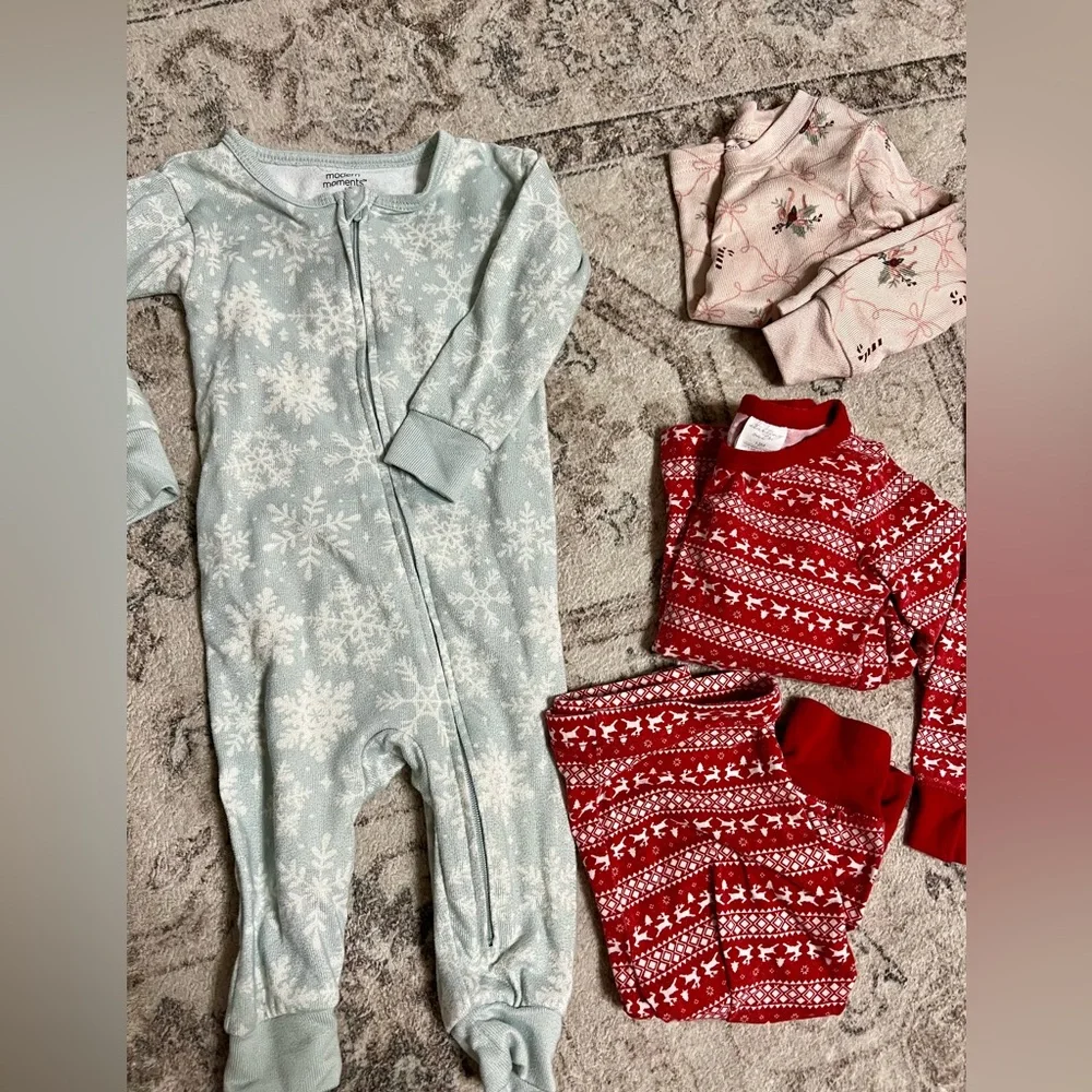Christmas/Winter Themed Pajama Lot